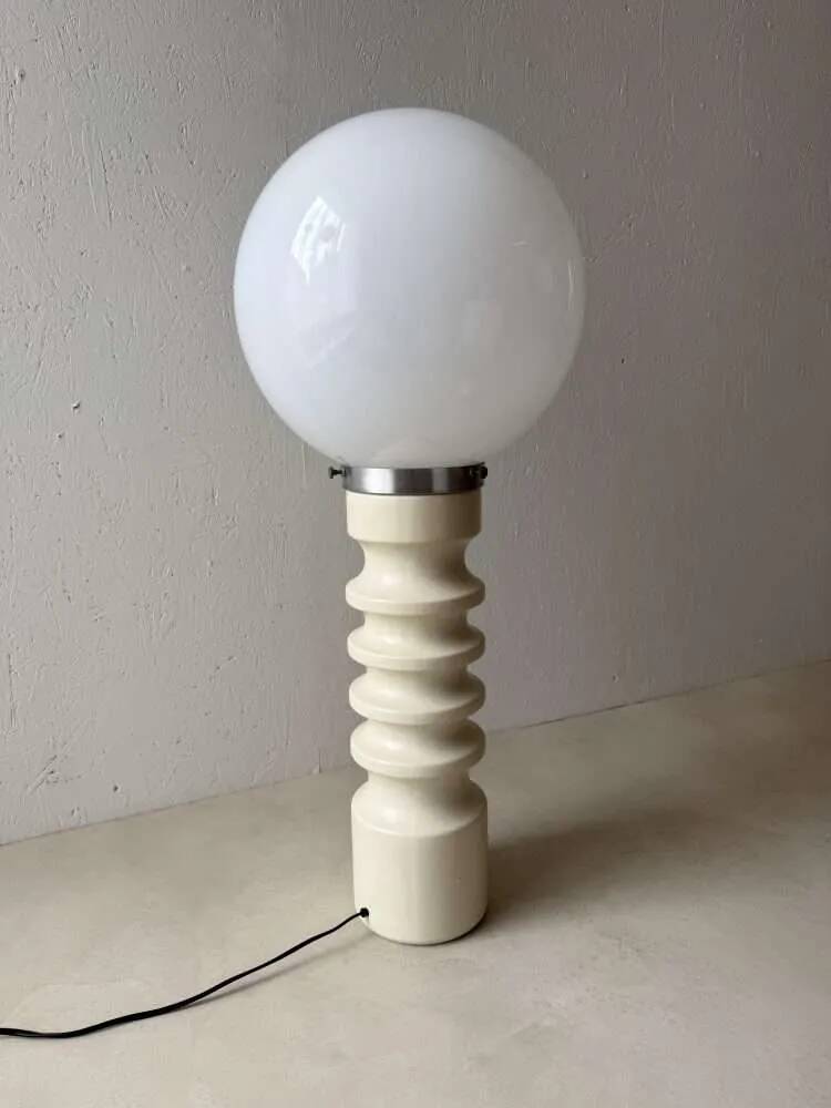 Impressive space age table lamp from the 70s – Steuler Cari Zalloni