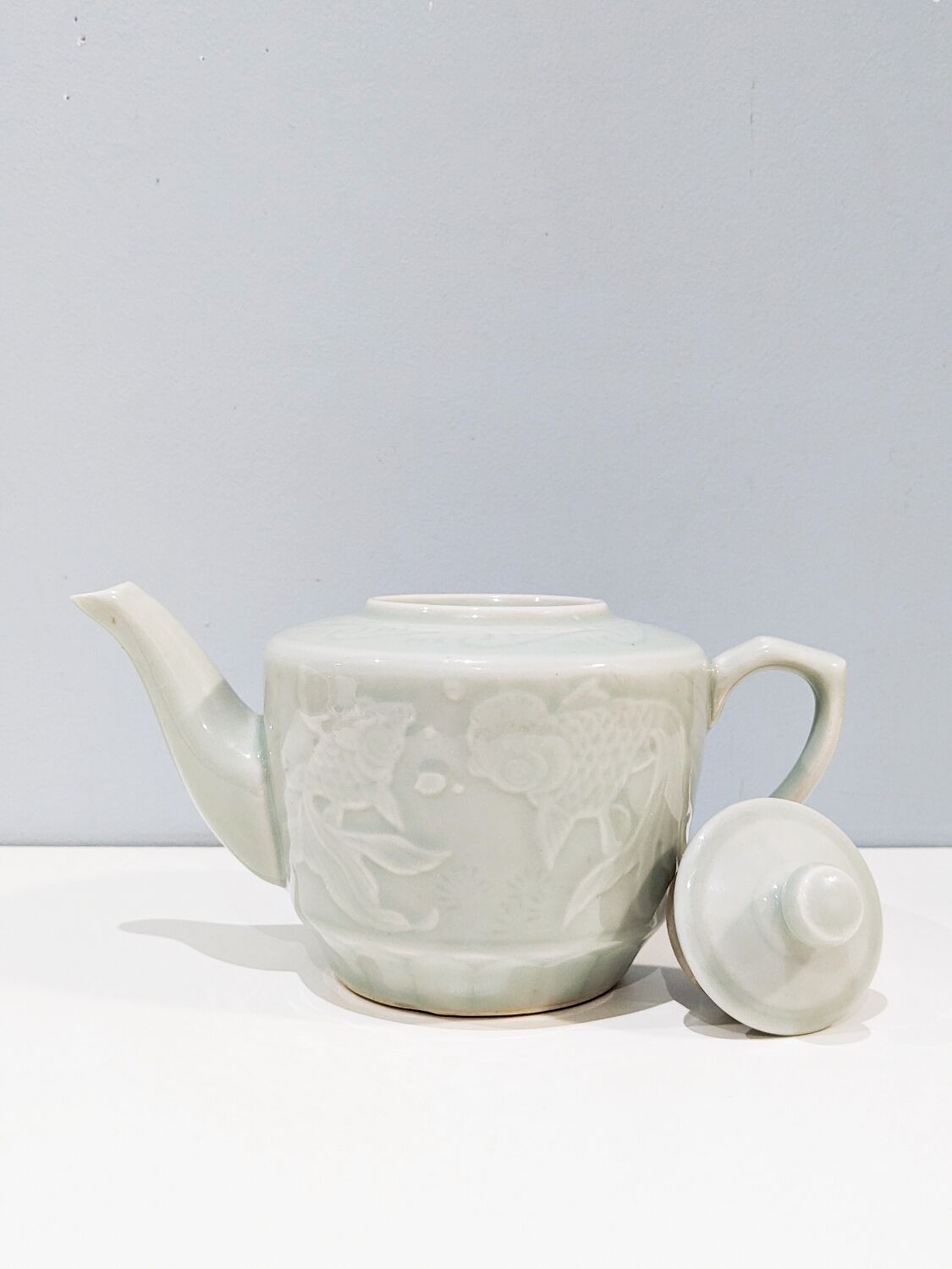 Japanese teapot patterns Koi carp, signed