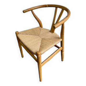 Retro rattan chair with cord
