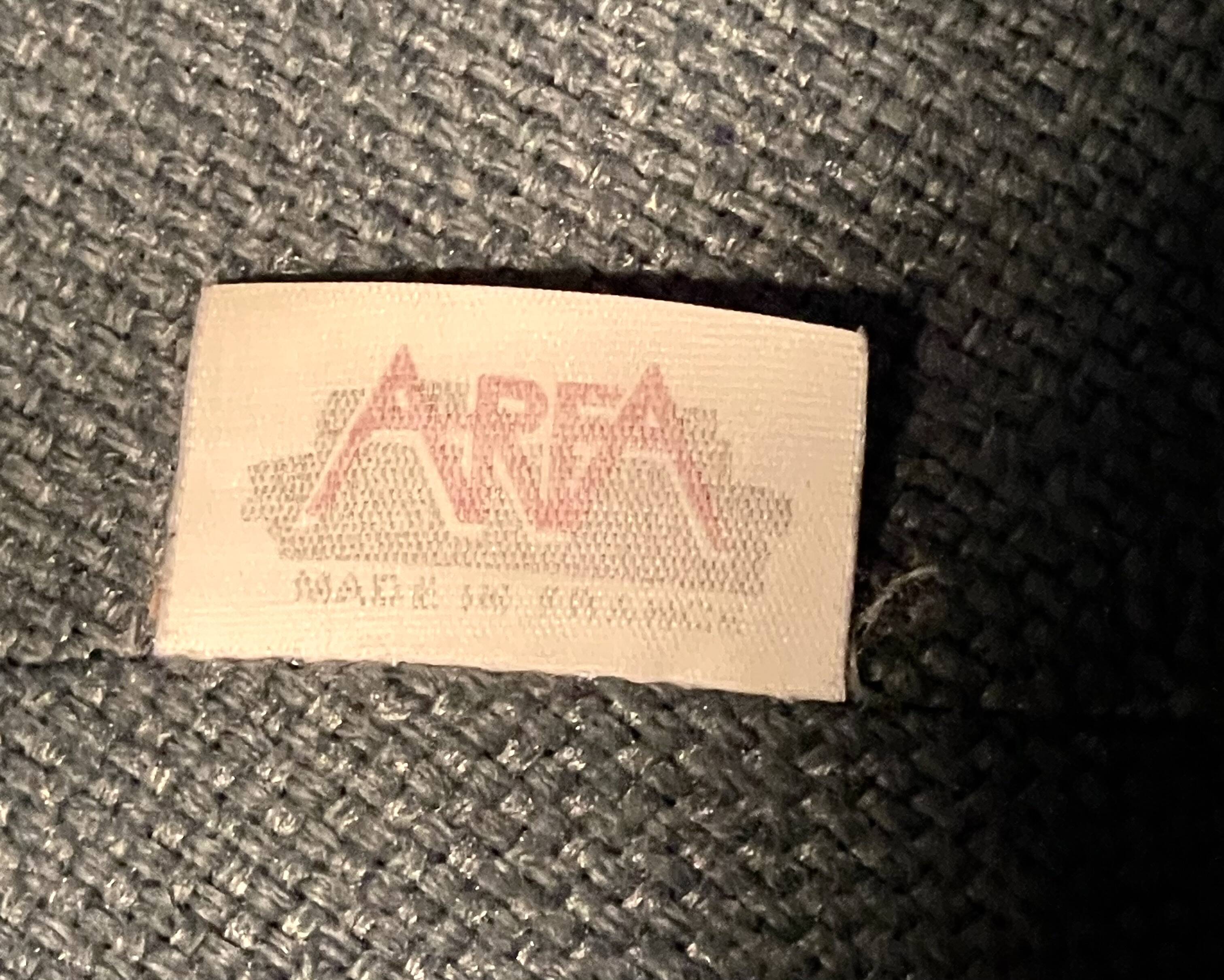 Pair of armchairs, Arfa edition