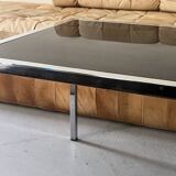 table basse carrée en chrome et verre noire, design