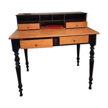 Restored antique desk in chic country style / two-tone black and wood