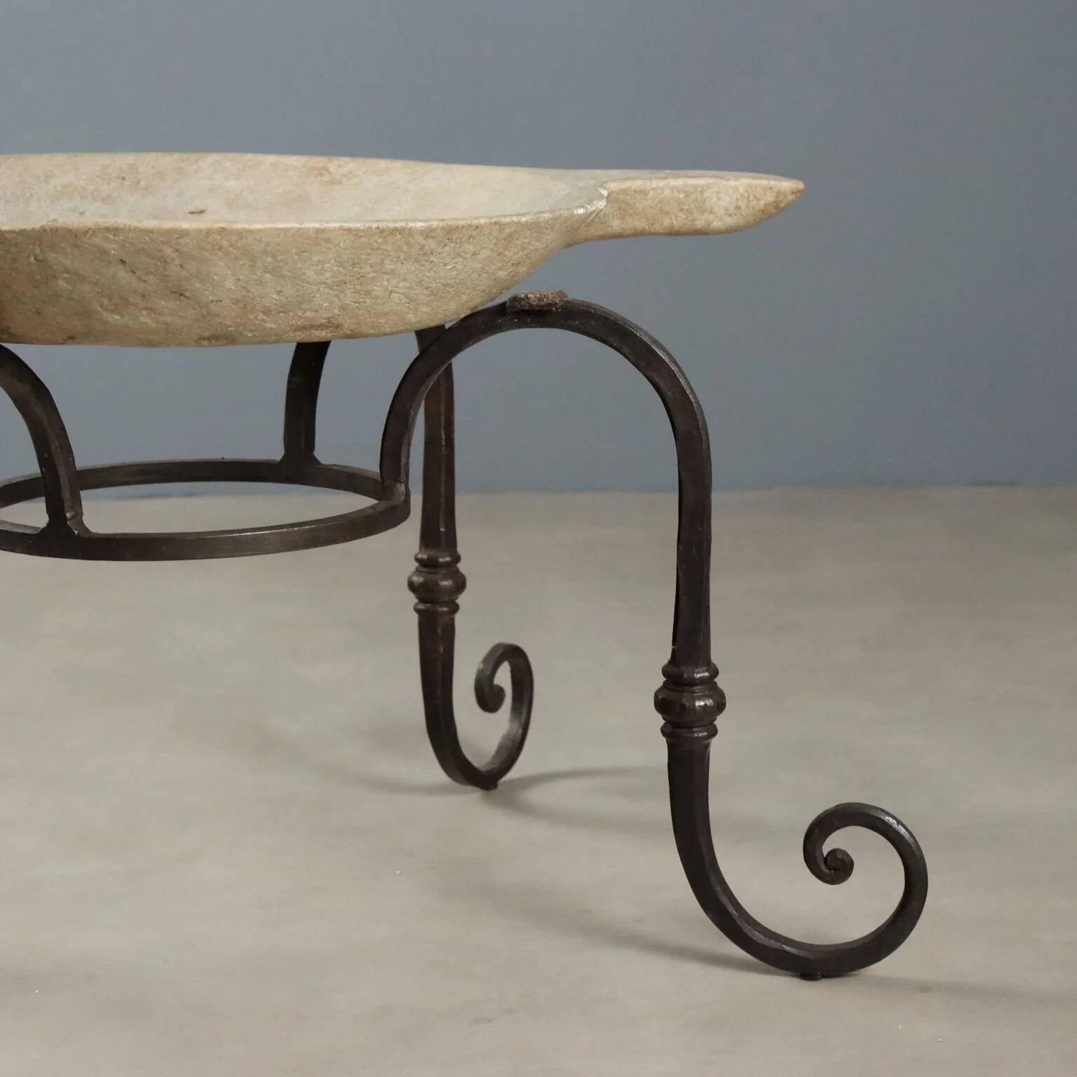 Table ancienne en fer forgé et marbre, Italie, début XXe siècle