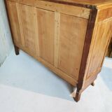 Compass feet sideboard