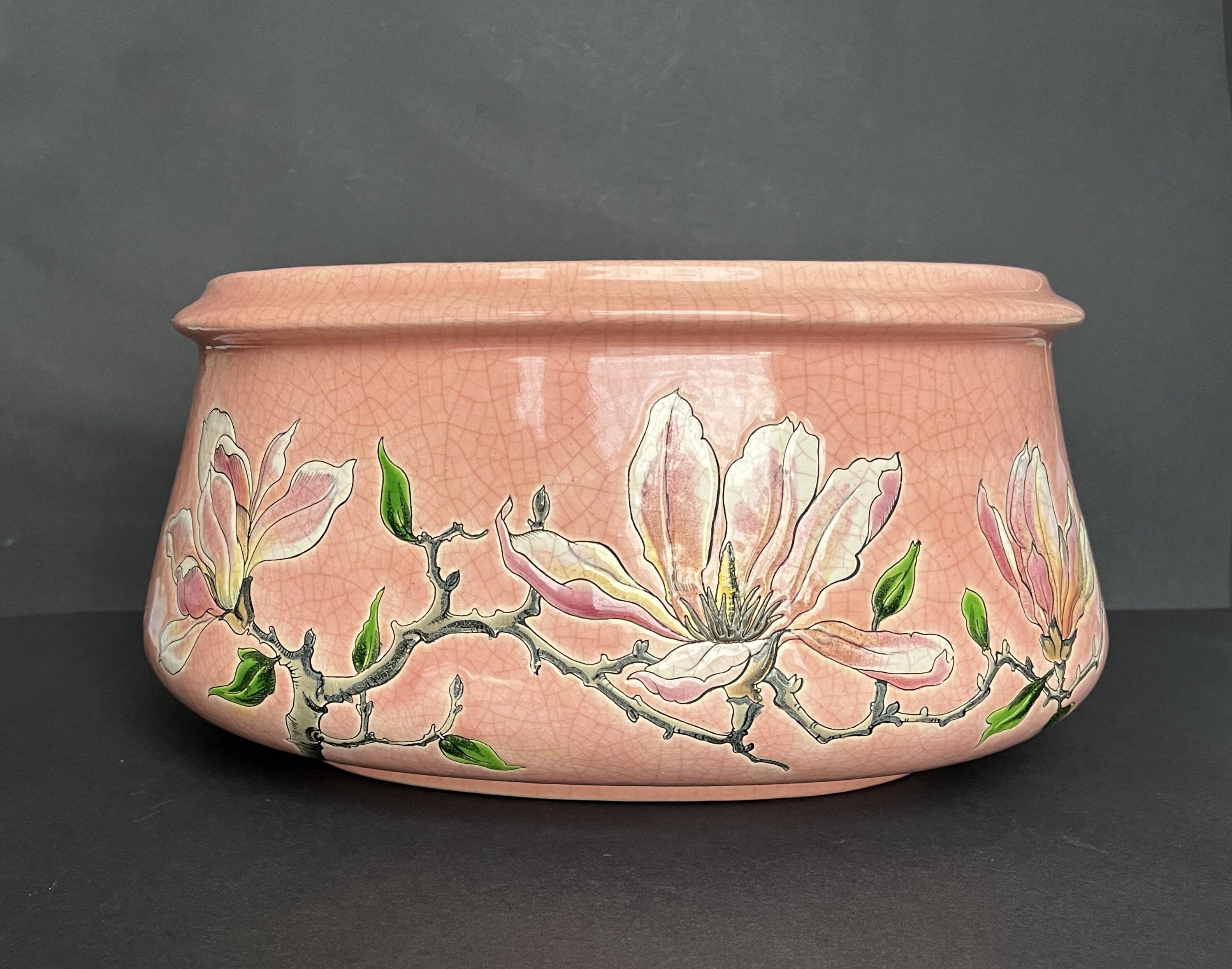 Jardinière en émaux de Longwy