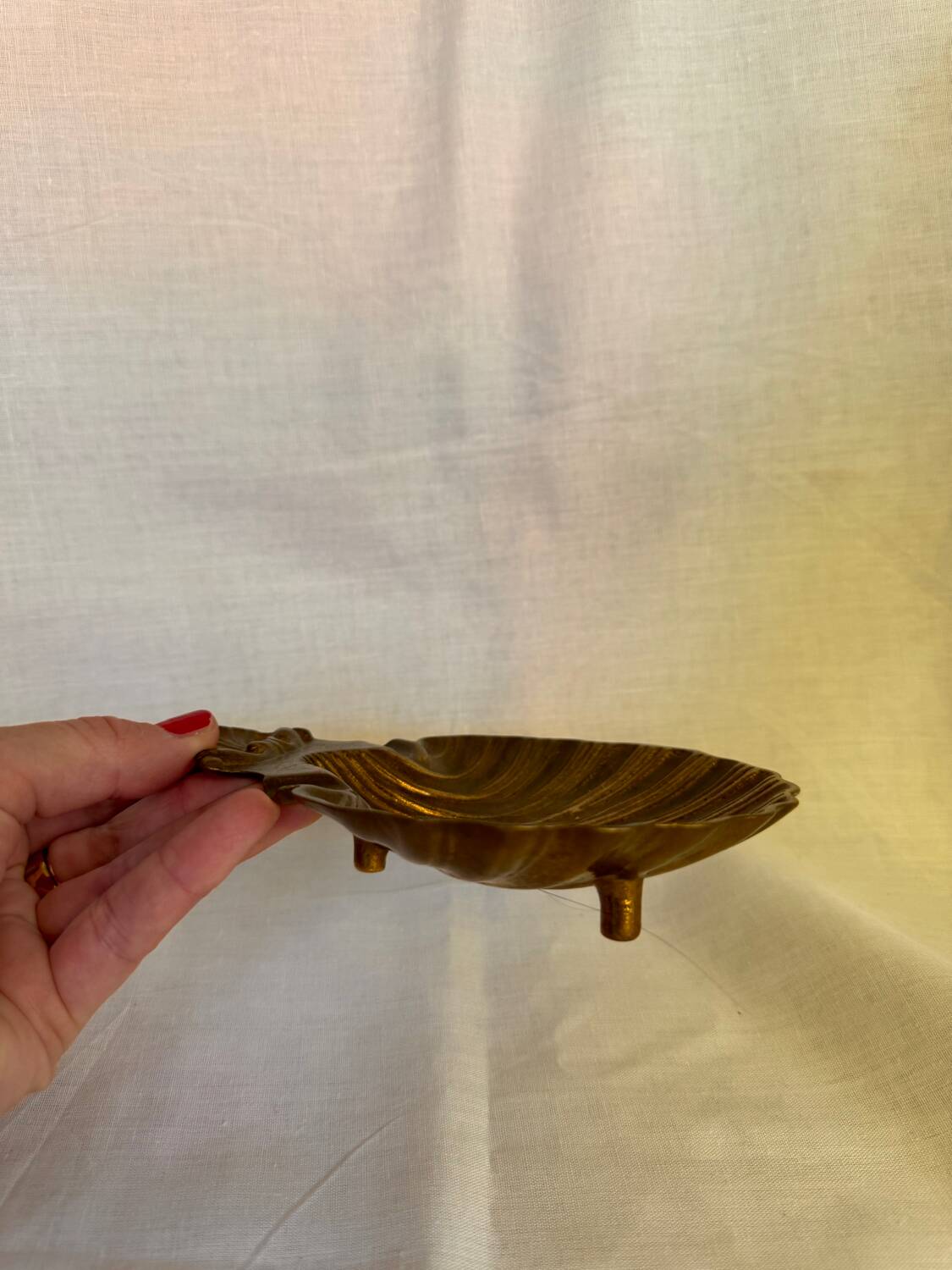 Plat coquillage en laiton vintage