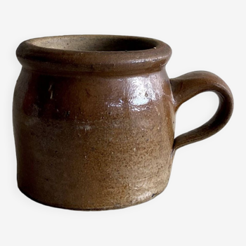 Stoneware pitcher xs