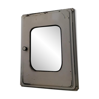 Metal wall toilet cabinet