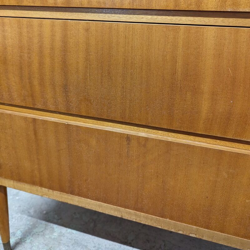 Weekly high chest of drawers