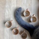 Lot of 5 cups sandstone