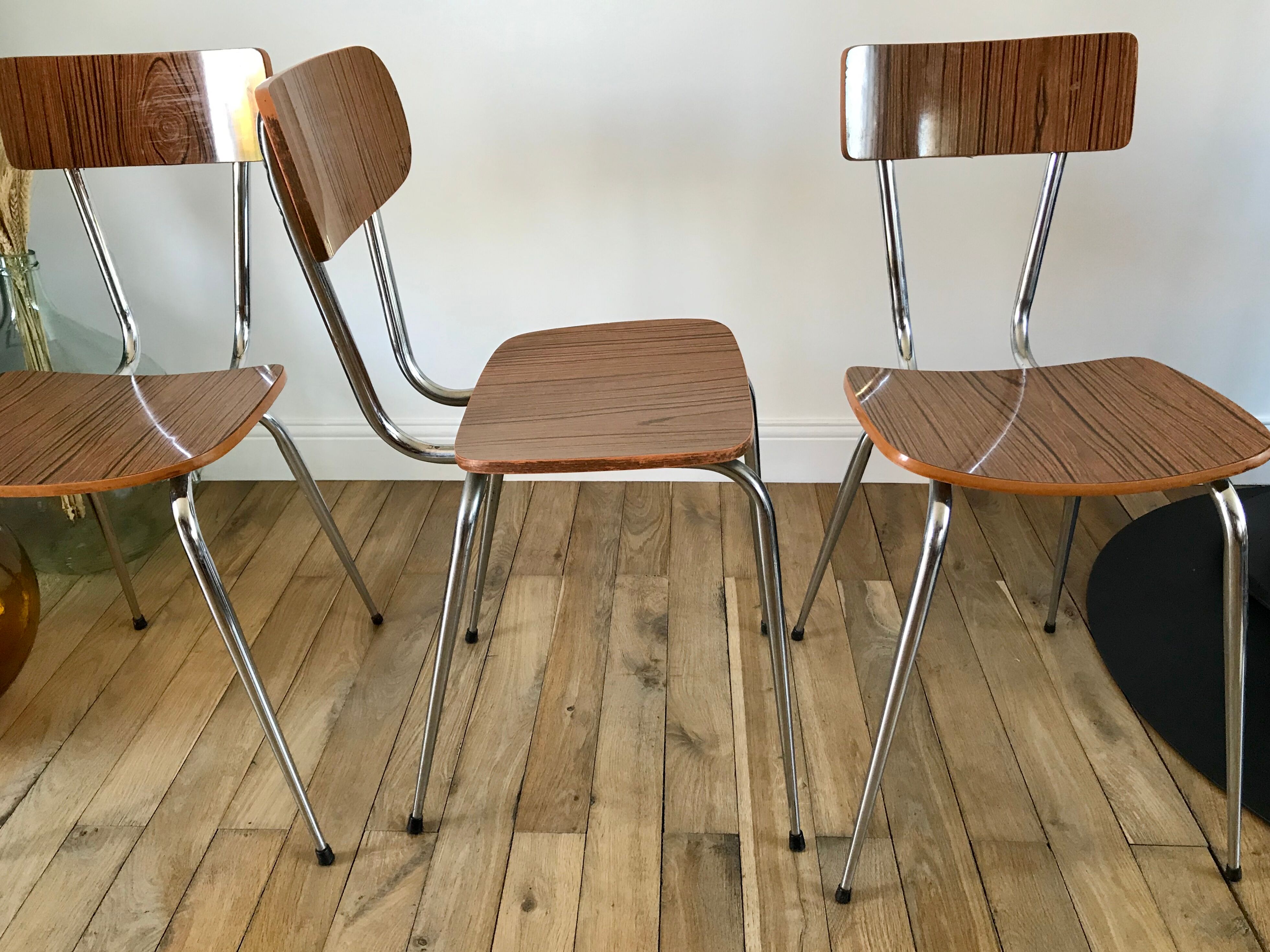 Trio of chairs in icy brown formica 70s