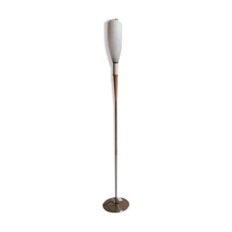 Flambeau lamppost