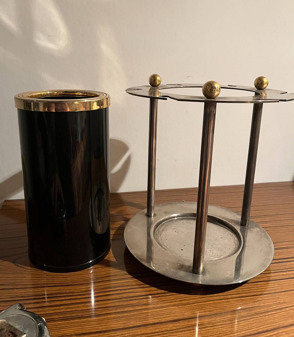 Chrome champagne ice bucket from the 70s/80s.