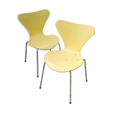 Pair of Arne Jacobsen chairs for Fritz Hansen design 2001