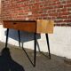 Console / bureau vintage en bois, pied compas