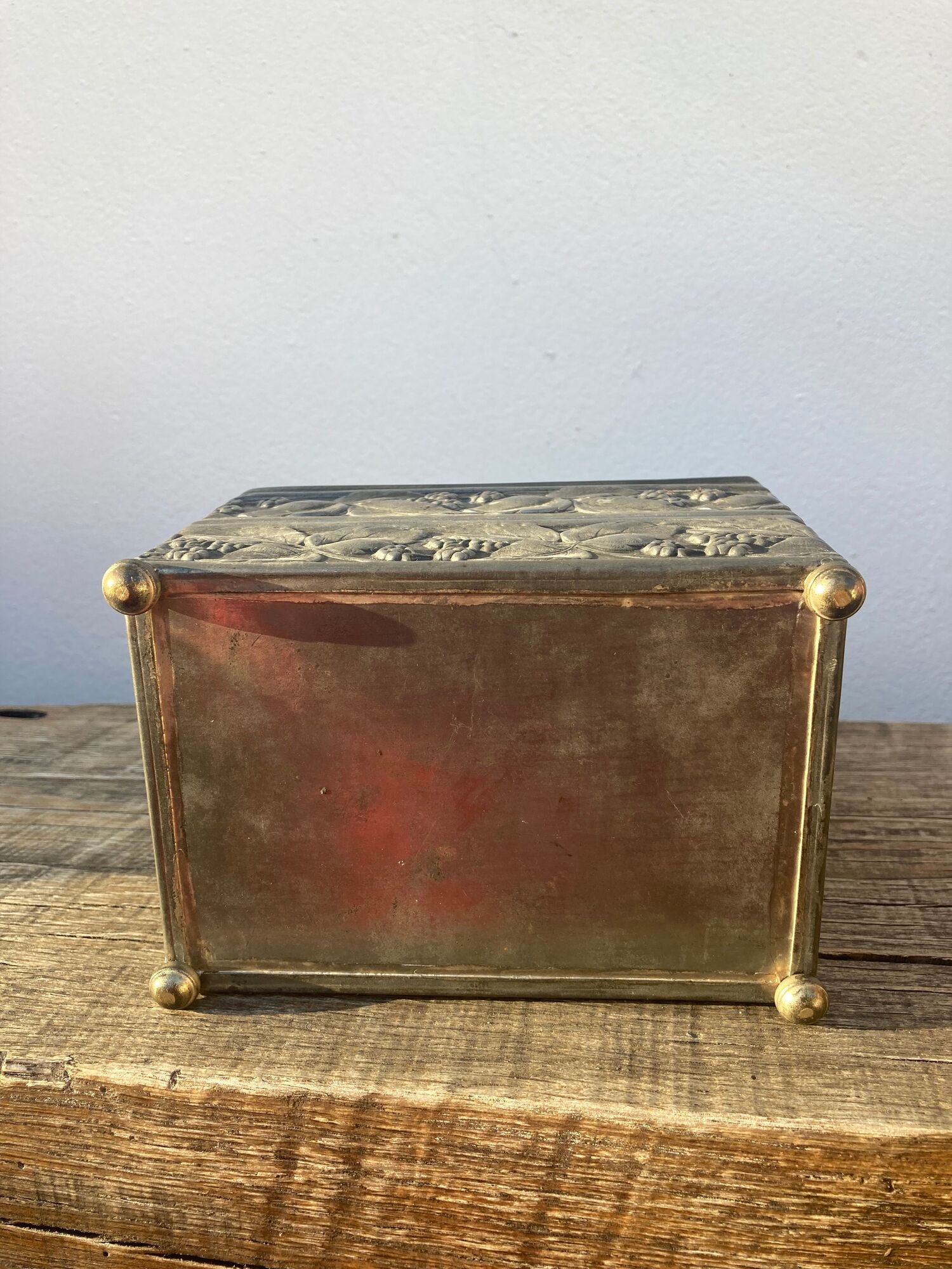 Metal jewelry box decorated with foliage and flowers art nouveau 1920
