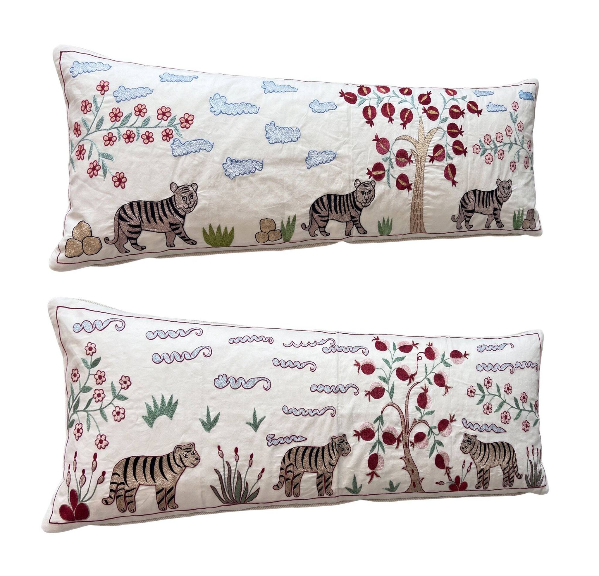 Set of 2 embroidered decorative cushion covers 46x138 cm