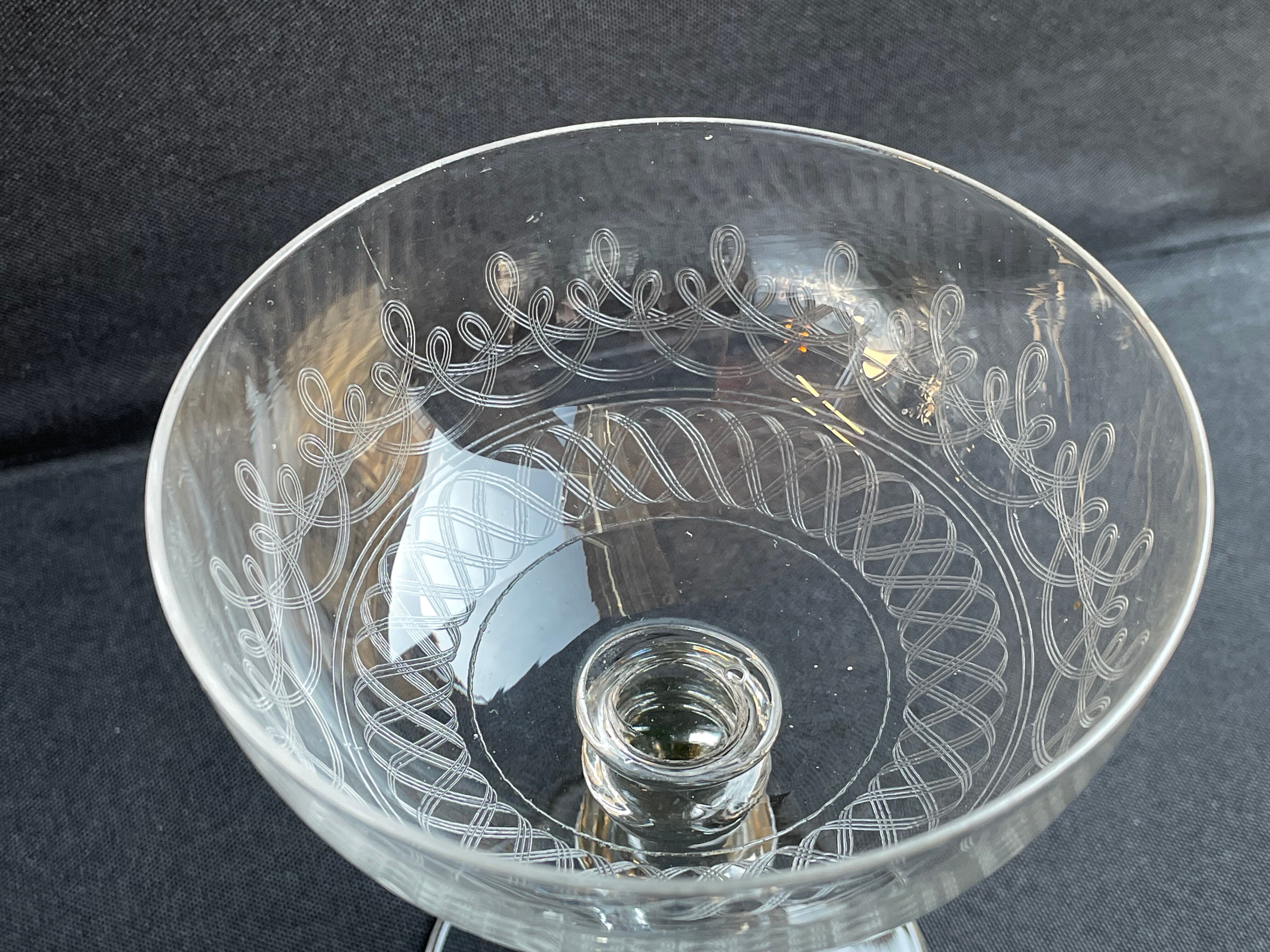 Champagne cups, art nouveau, 1/2 cristal soufflé et taillé