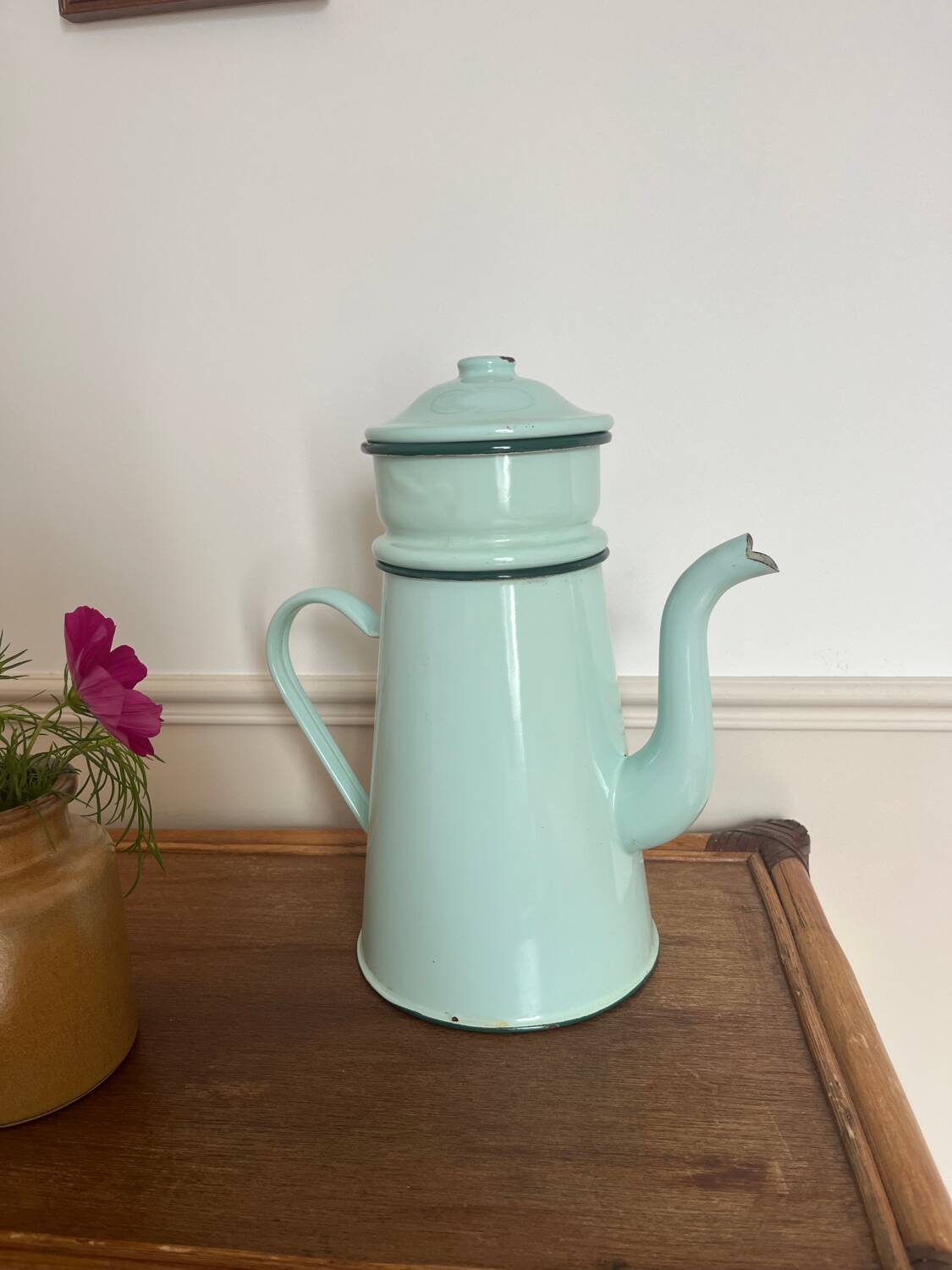 Enameled coffee pot