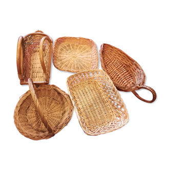 Lot of five baskets wicker