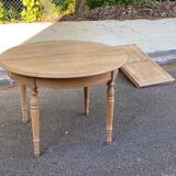 Louis Philippe 19th century extendable round table renovated in solid oak 200cm