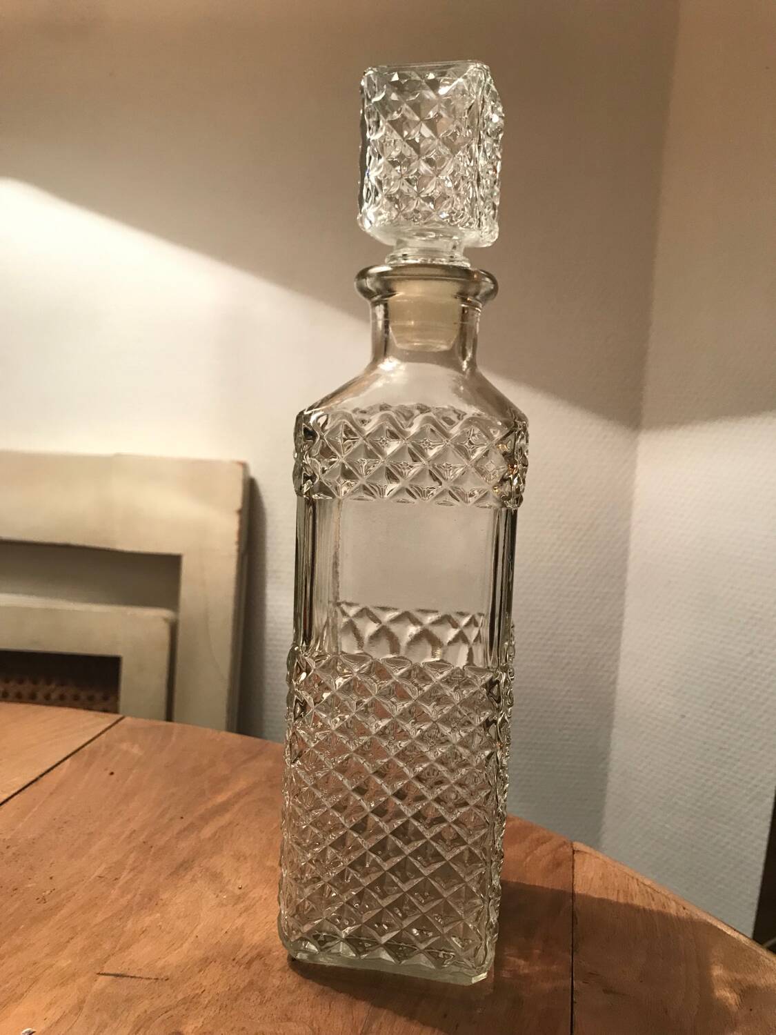 Glass carafe