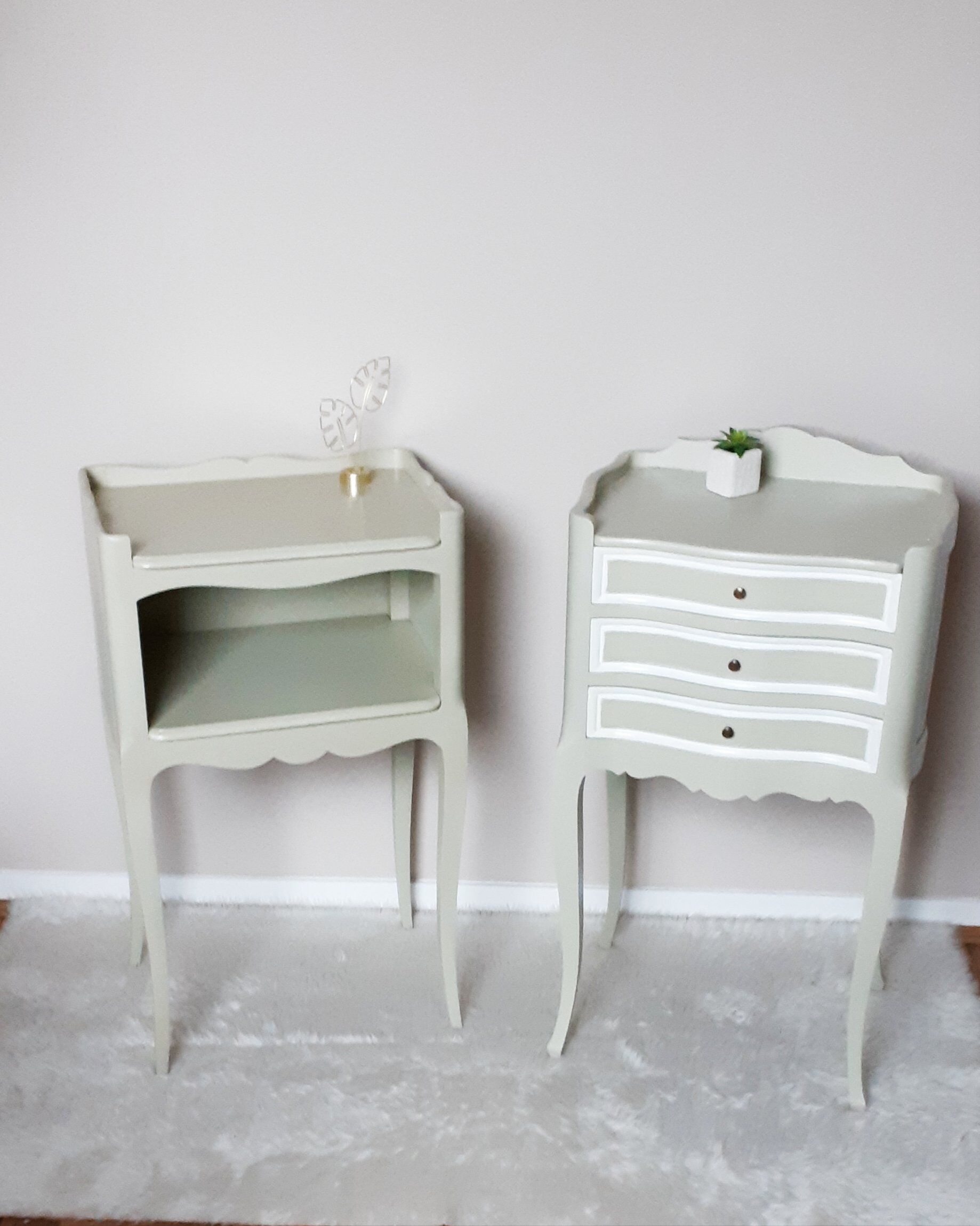 2 bedside table set style Louis XV patina