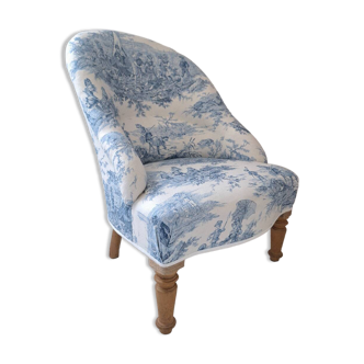 Fauteuil crapaud en toile de Jouy bleue