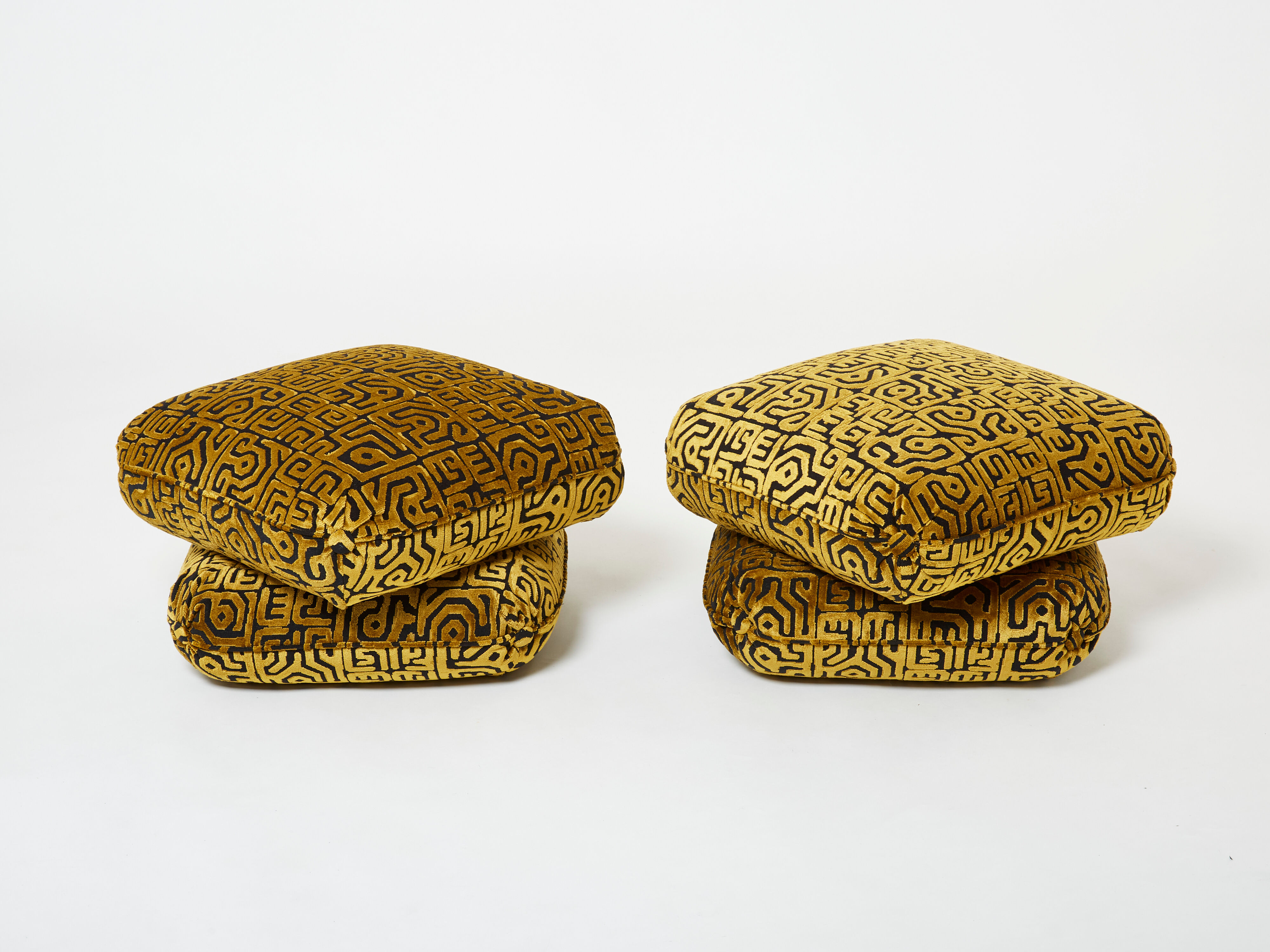Pair of poufs velvet motifs 1970