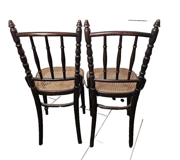 chaises de bistrot cannées de marque FISCHEL x 2