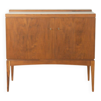 Exclusive home bar from the 1960s