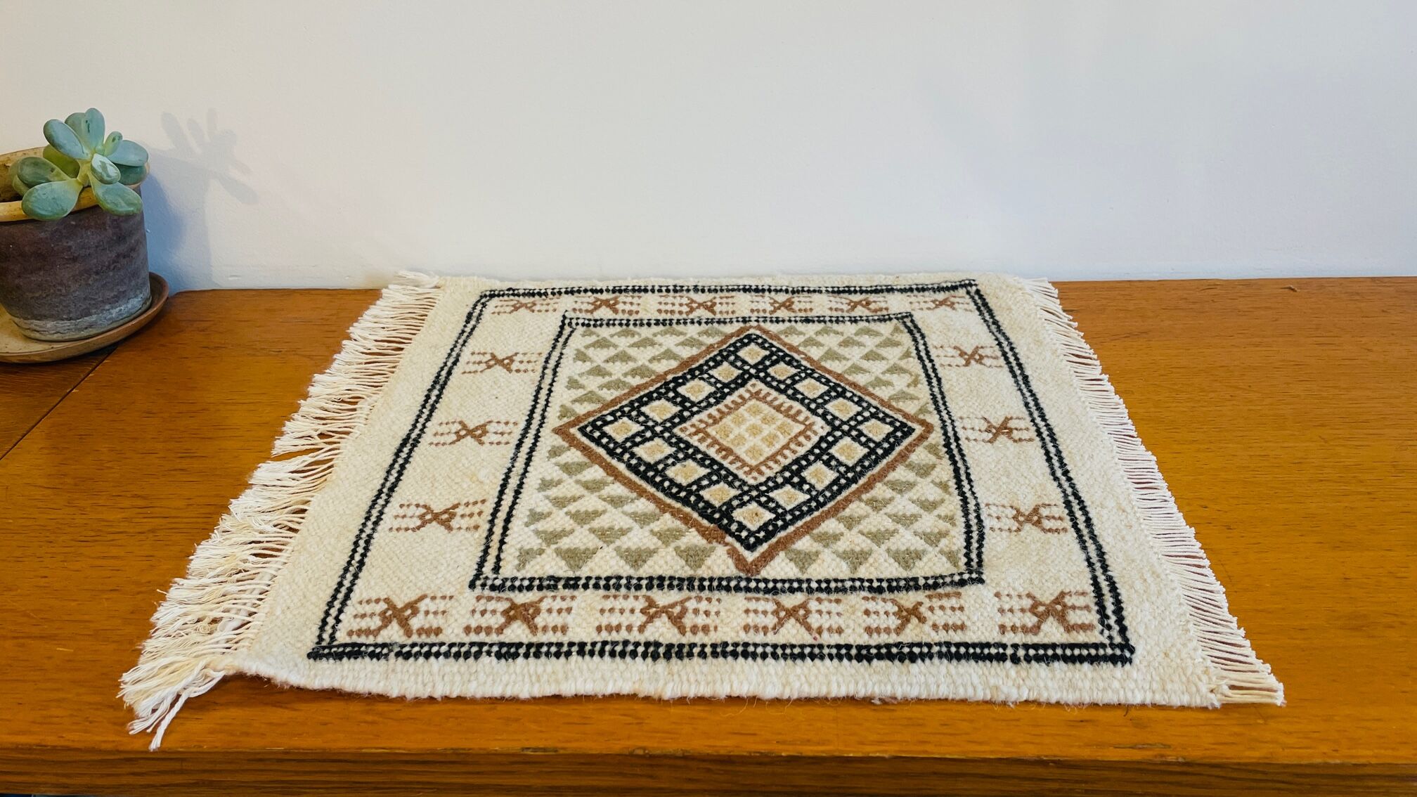 Vintage kilim wool rug - 45cm x 38cm