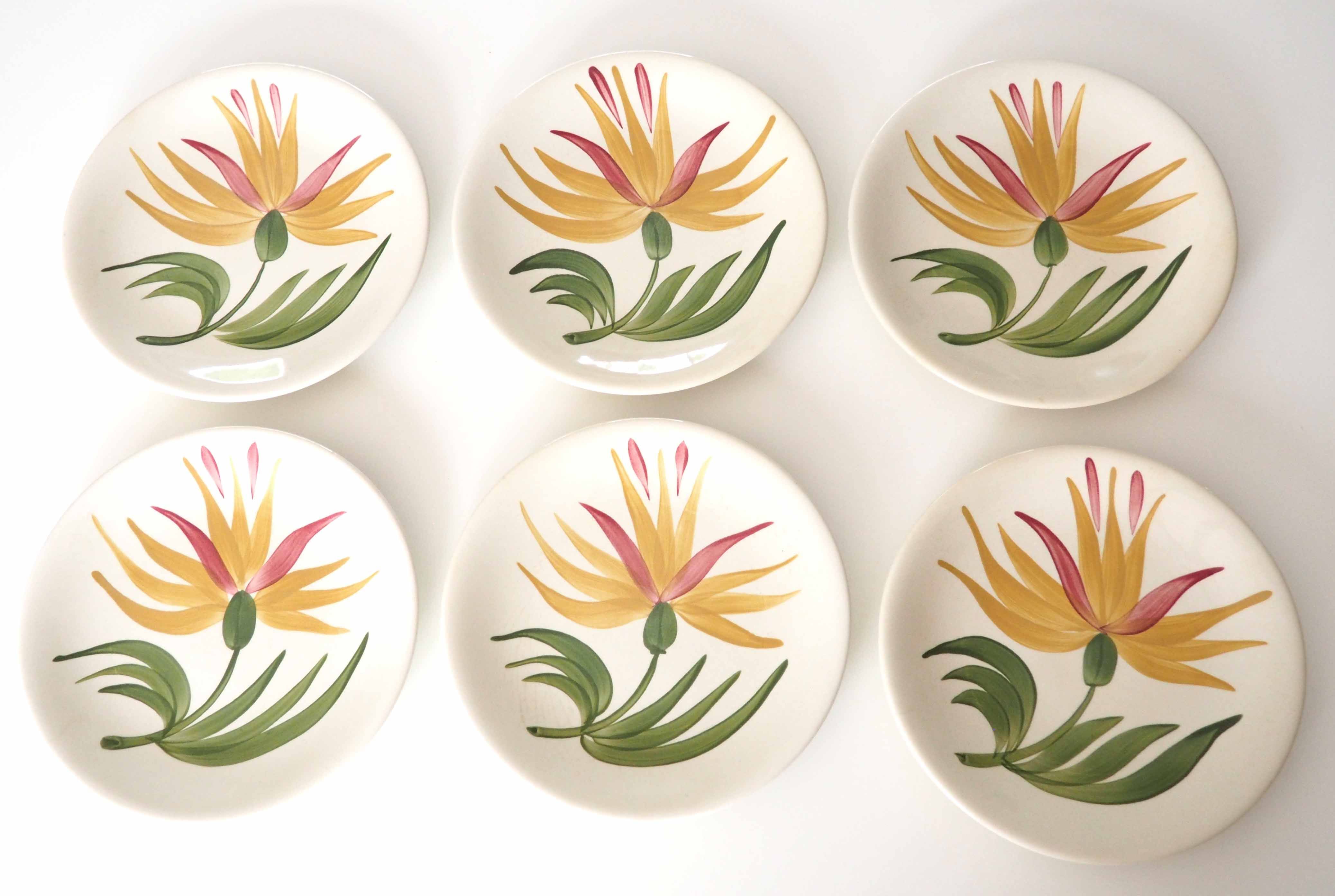 6 Longchamp flower decor plates