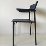 4 fauteuils empilables minimalistes en métal bleu et contreplaqué par Gijs van der Sluis