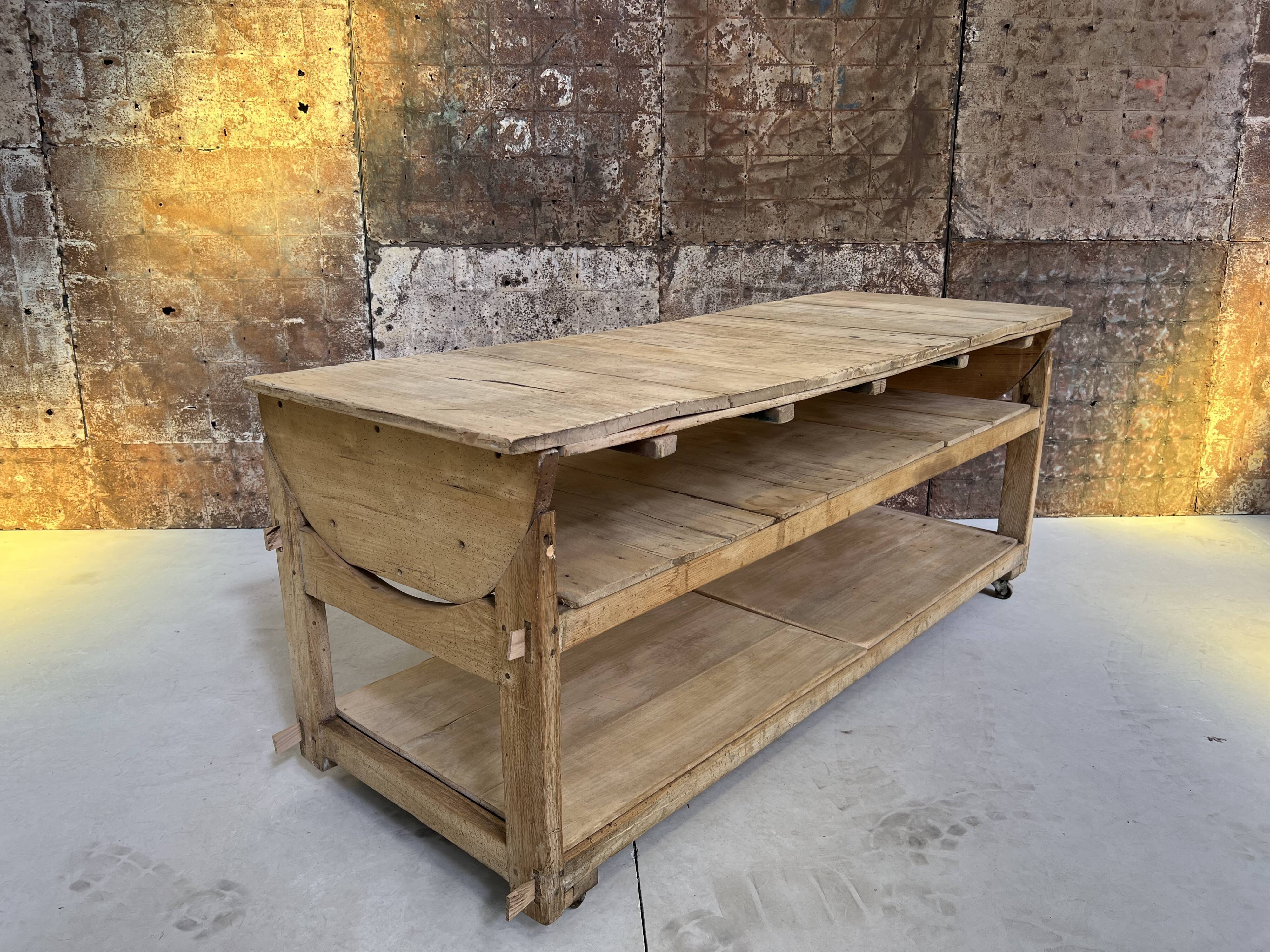 Old light wood mixer