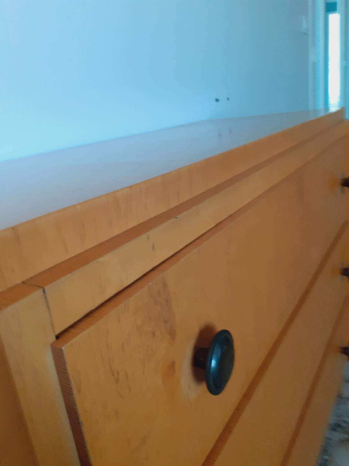 Art Deco chest of drawers