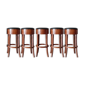 Lot de cinq tabourets bistrot anciens