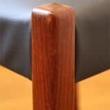 4 Scandinavian chairs in wood and faux leather, 1970.