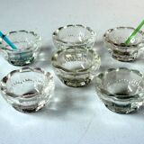 6 salerons anciens en verre et 2 cuillères en verre, années 1920
