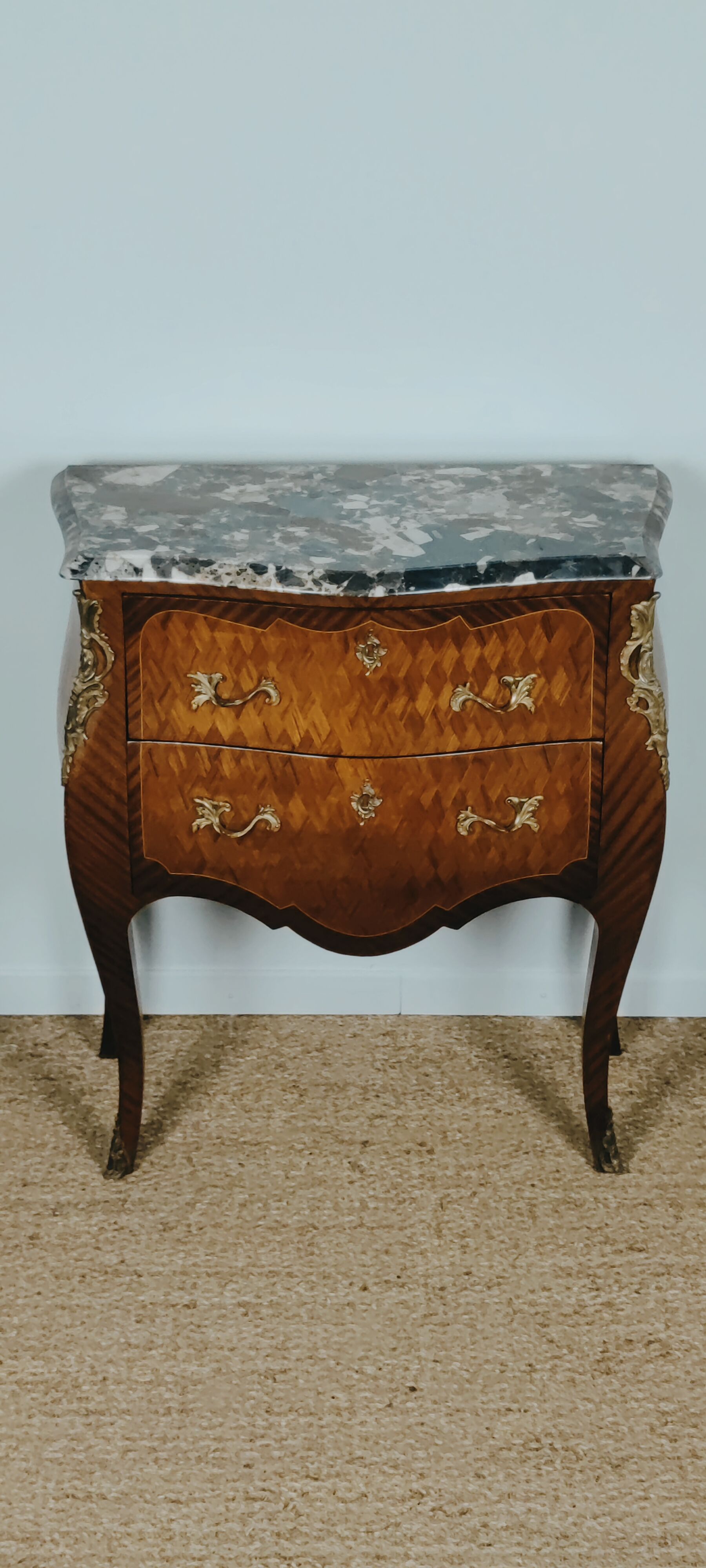 Dresser Louis XV