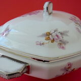 Porcelain vegetable with floral decoration