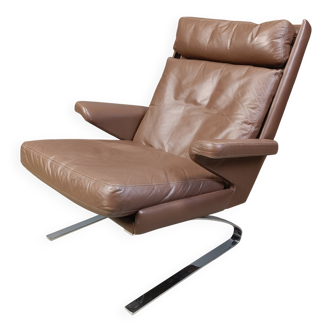 Fauteuil Swing Lounge de Reinhold Adolf et Hans-Jürgen Schräpfer pour COR, 197