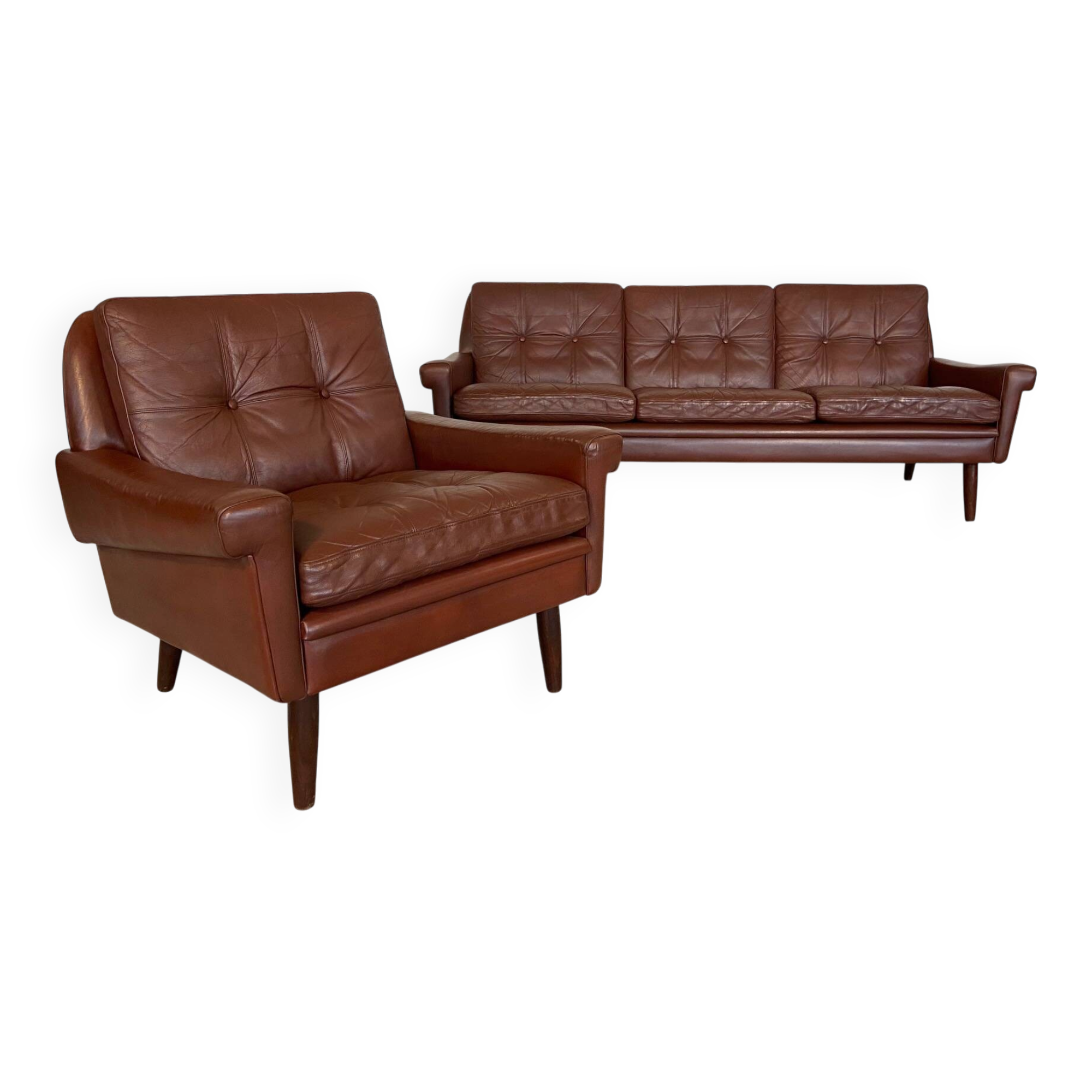 Danish mid-century Svend Skipper cognac 3 person sofa & lounge chair 1960s