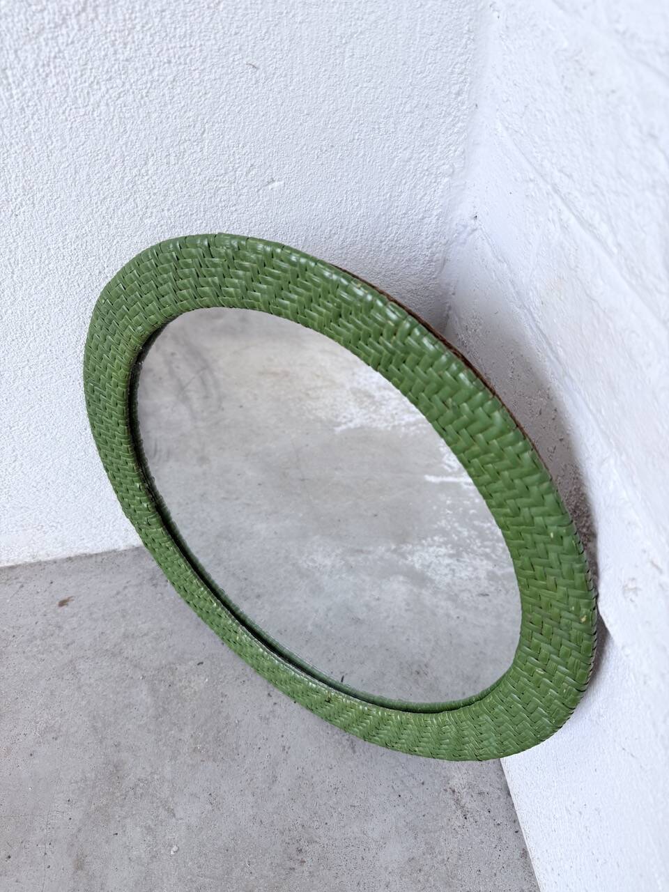 Woven wicker round mirror 1960