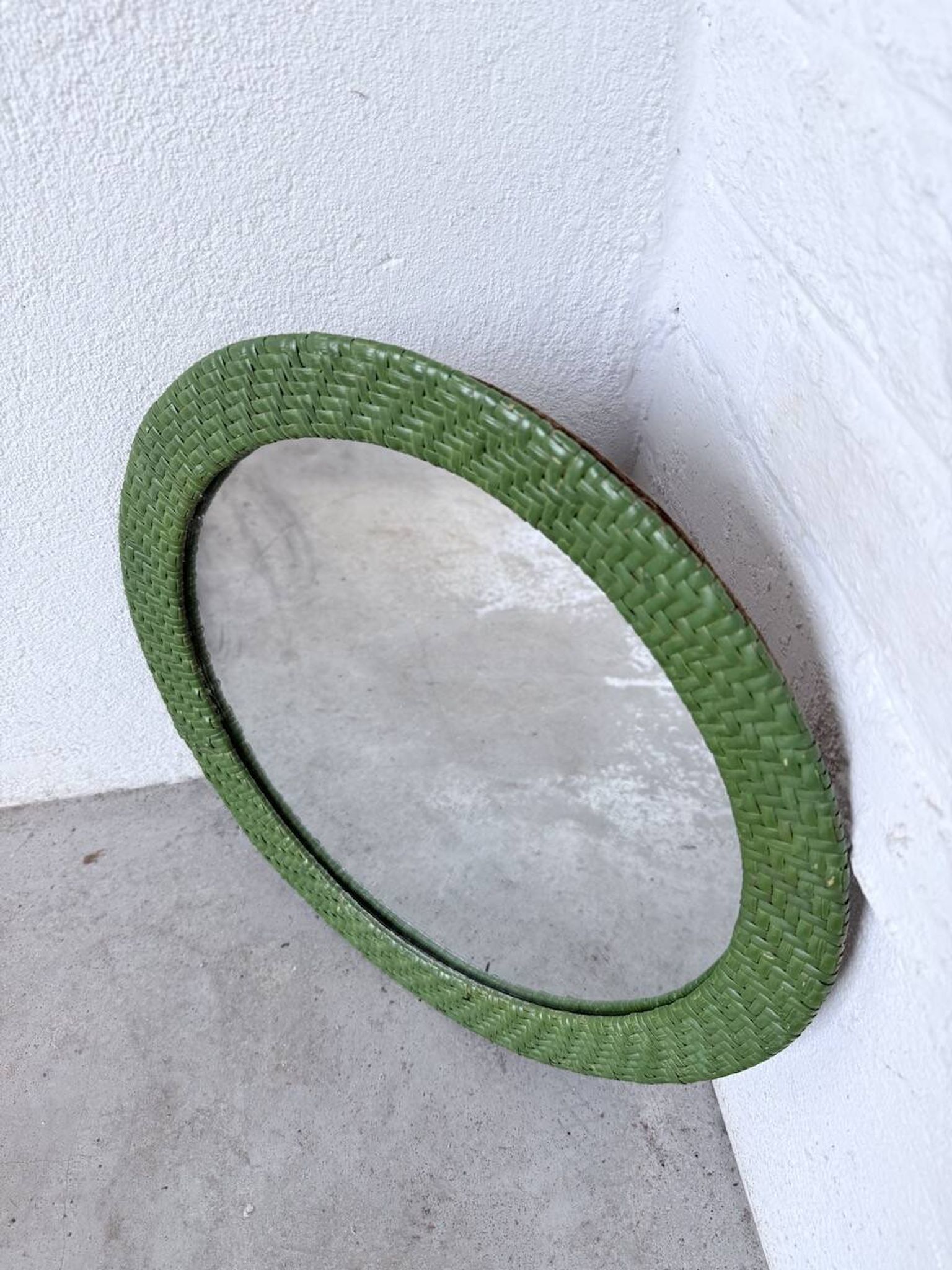 Woven wicker round mirror 1960