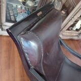 Superb antique chaise longue lounge chair in a colonial style