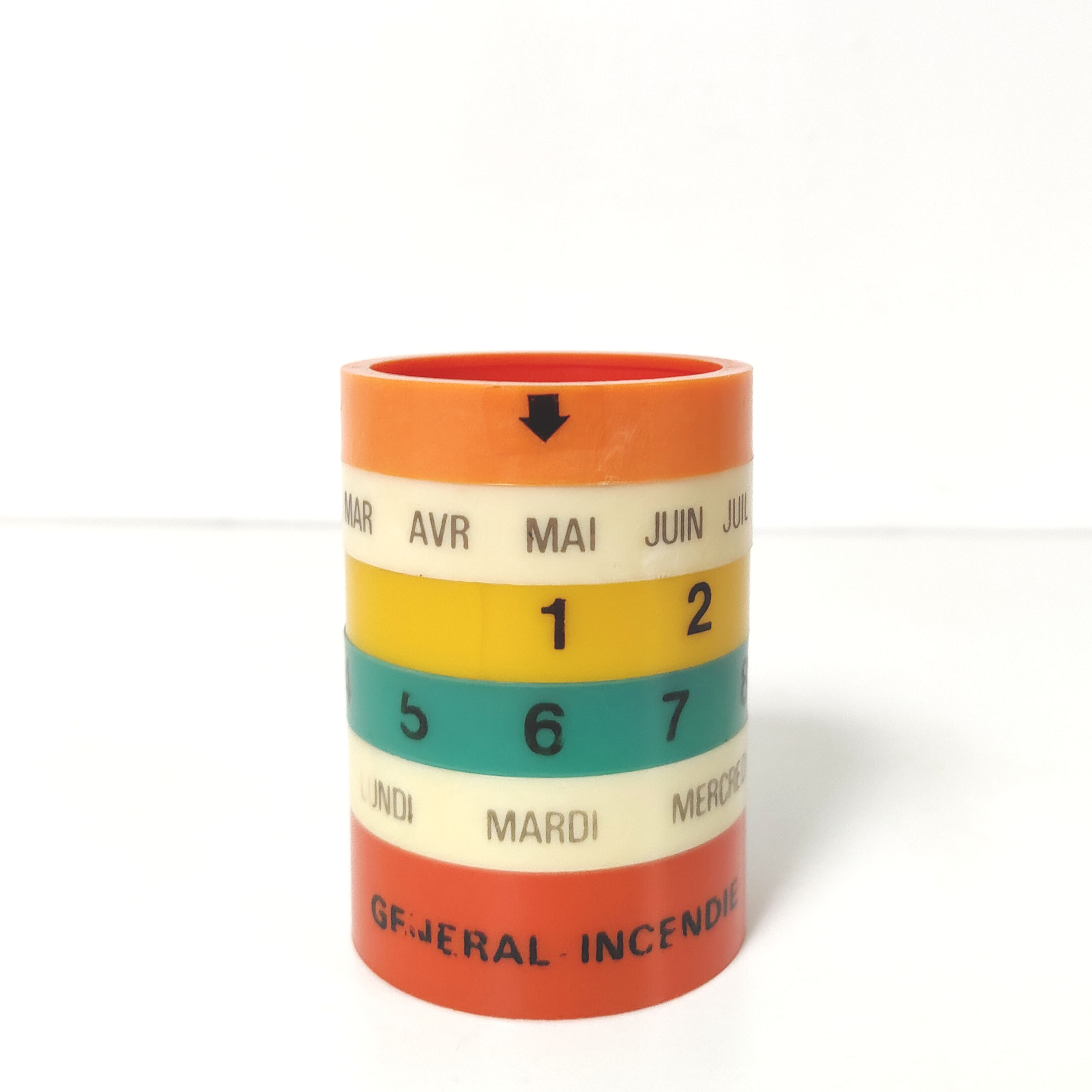 Perpetual pencil pot calendar 70s