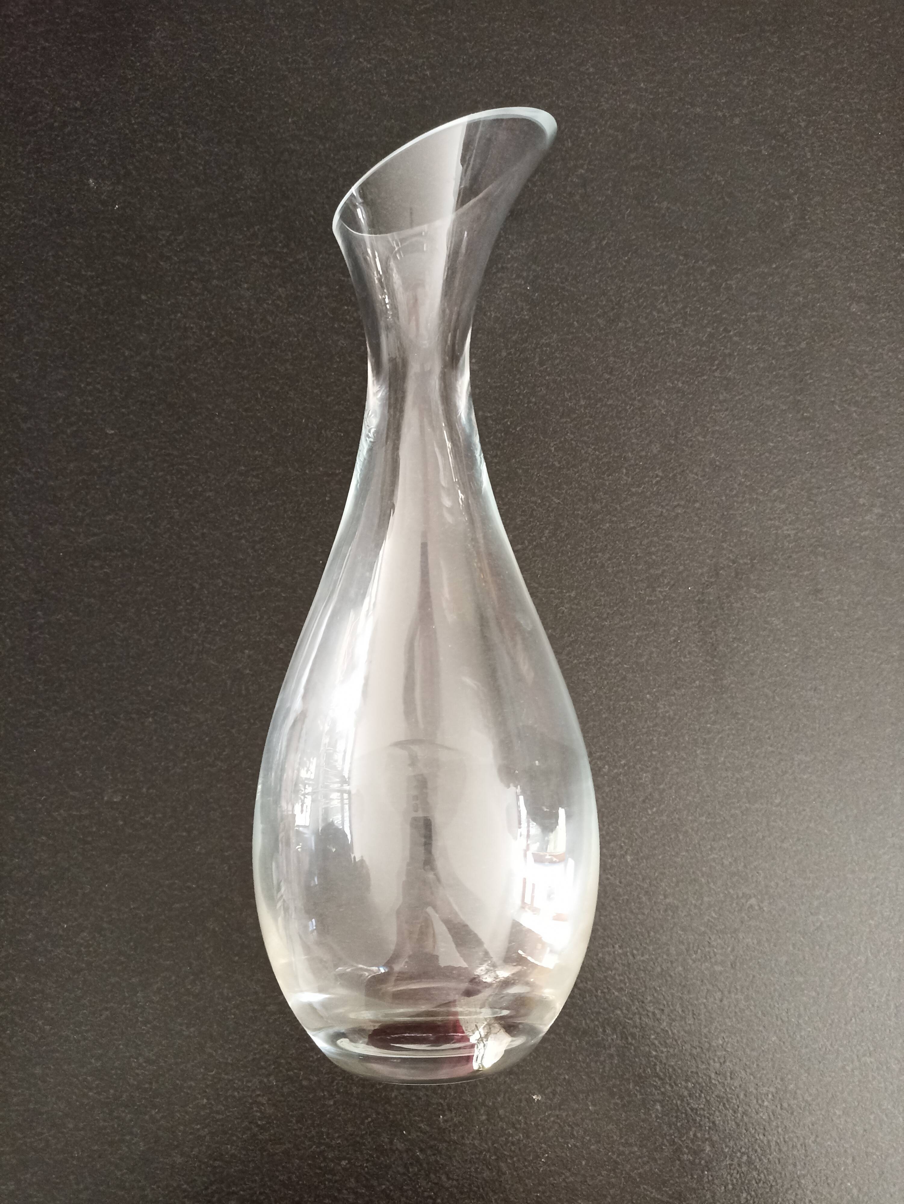 Decorative glass vase