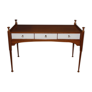 Bureau plat trois tiroirs