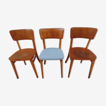 Lot de trois chaises de bistrot Thonet